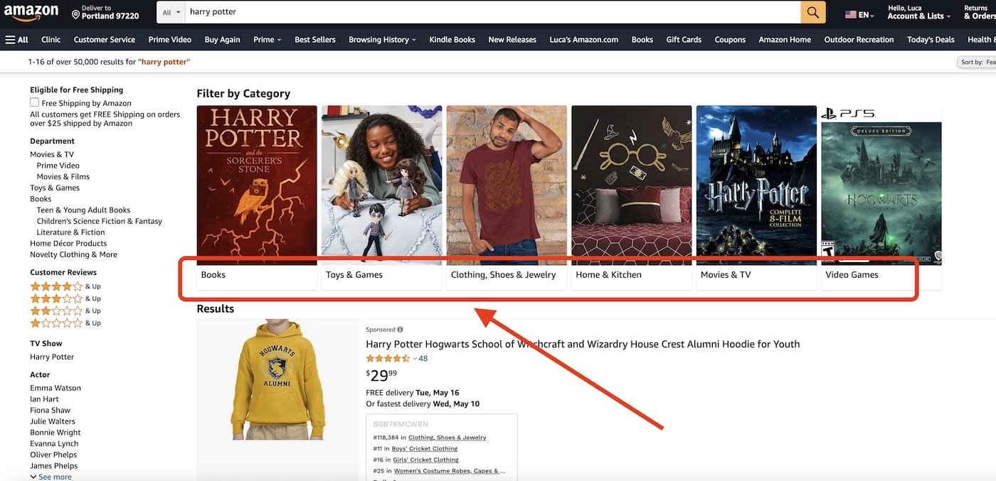 Home de Amazon con muchas categorías y secciones que parece violar la ley de Hick